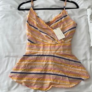 Summer tank top. Flattering waist tie